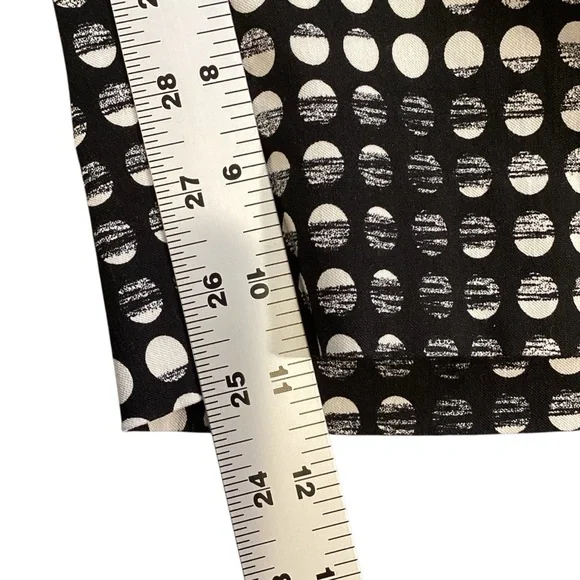 Hope & Harlow Stretchy Dress Bermuda Shorts, Size 12 Abstract Dots Pull On - Picture 6 of 7